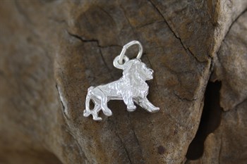 Stg Sil Lion charm