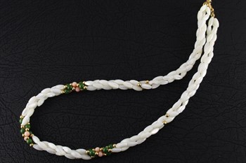 Mother of Pearl necklace