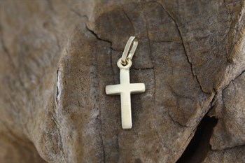 9ct yg cross pendant