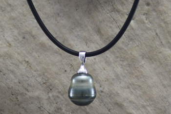South Sea Black Pearl Pendant