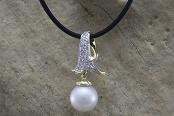 South Sea Pearl & Diamond Pendant